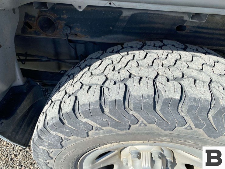 2017-chevrolet-silverado-1500-image-13