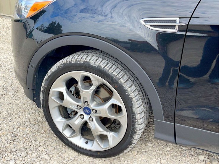 2013-ford-escape-titanium-image-42