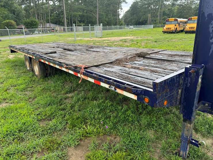 #22-•-#120a-•-rolls-rite-dual-axle-gooseneck-trailer-image-10