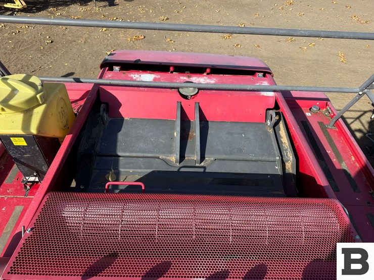 2012-massey-ferguson-2190-image-59