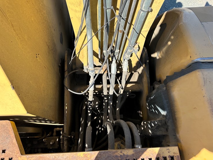 caterpillar-m315c-image-65