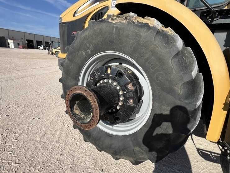 2016-challenger-mt965e-image-10