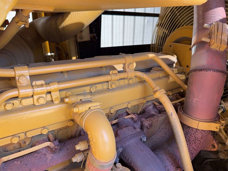 caterpillar-953b-image-63