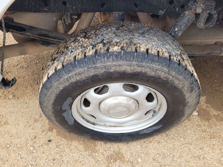 2013-ford-f150-image-15