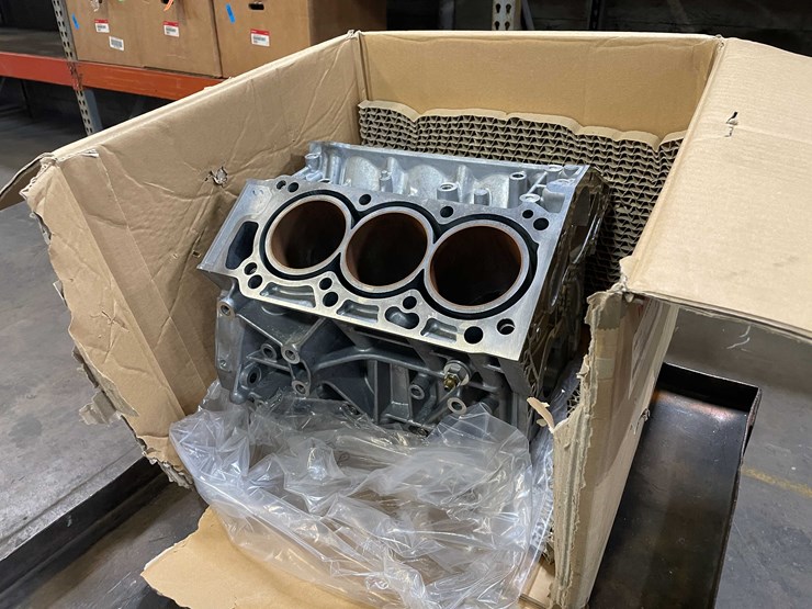 #8604-•-acura-tl-engine-block-(pr7)-image-1