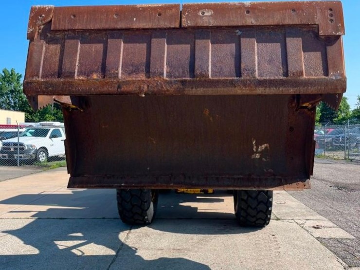 new-holland-lw170-image-13