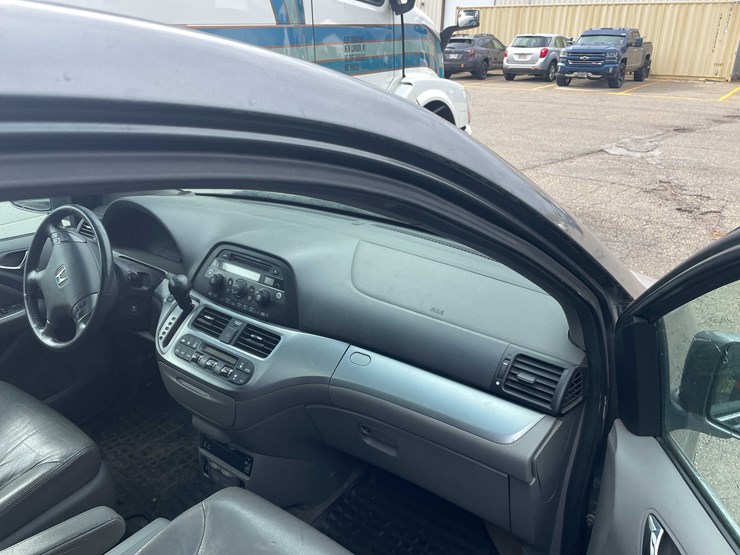 2009-honda-odyssey-image-117