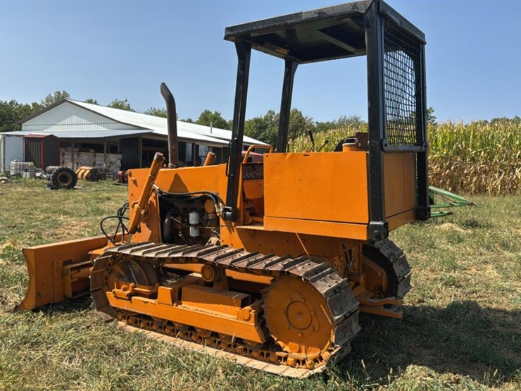 1979-case-450b--image-8