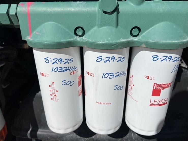 2021-volvo-a60h-image-44