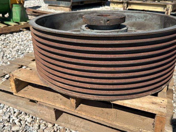 #4704-•-pulley-image-2