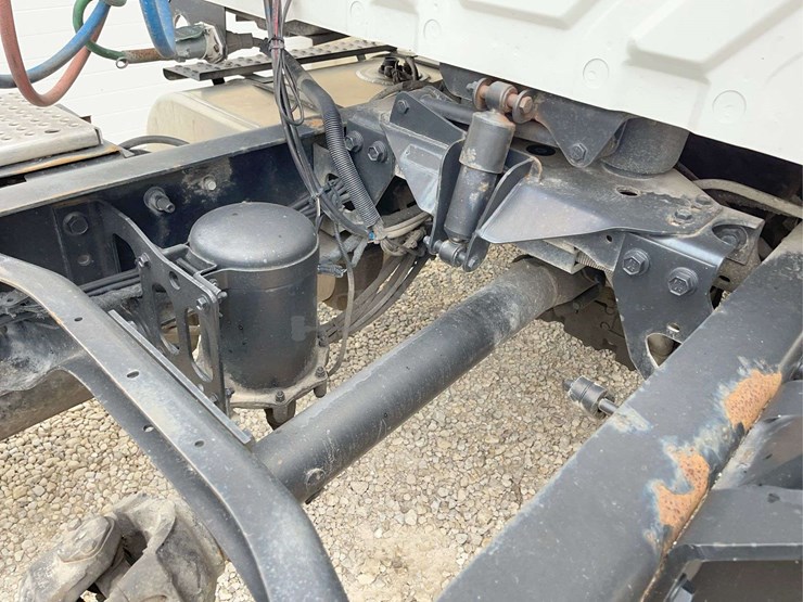 2007-international-durastar-4400-image-24