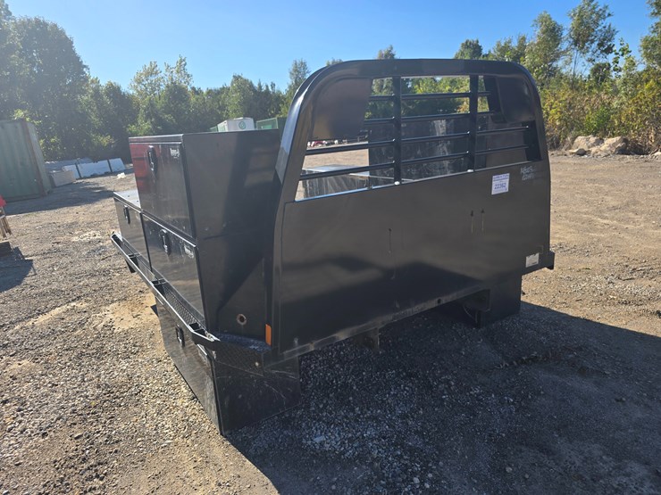 #22362-•-contract-manufacturer-pickup-truck-bed-image-28