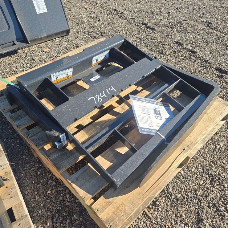 Wolverine MPF-11-2500G Mini Pallet Fork