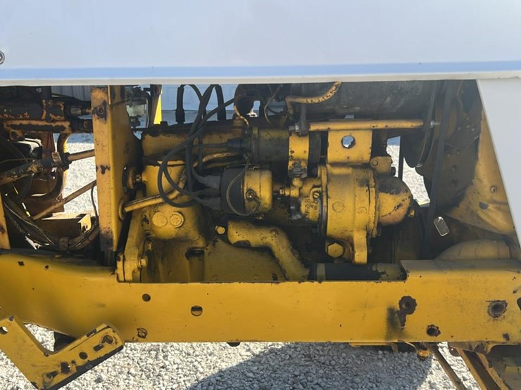 #2403-•-cub-cadet-l185-tractor-image-14