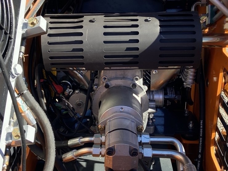 2025-kylin-ky380-mini-compact-track-loader-image-17