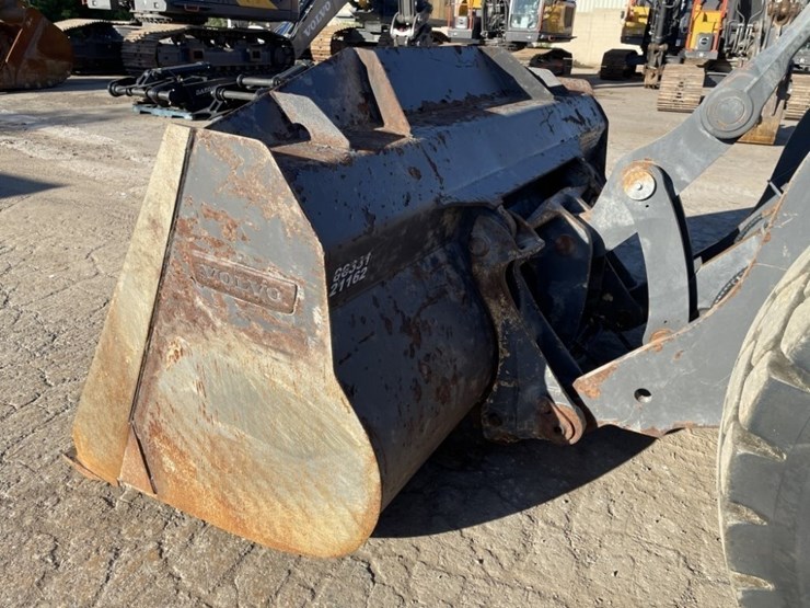 2020-volvo-l70h-image-12