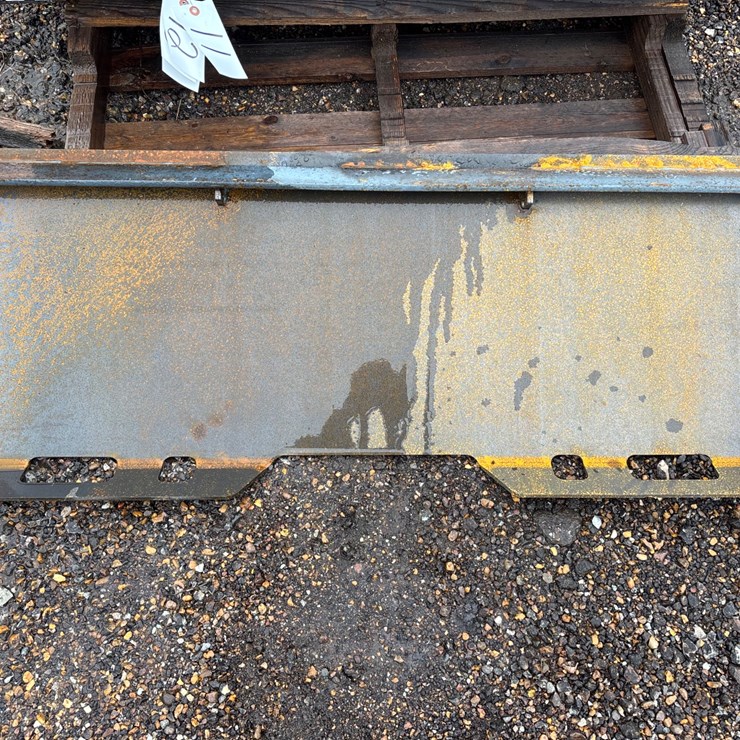 #12 • Skid Steer Weld On Plate