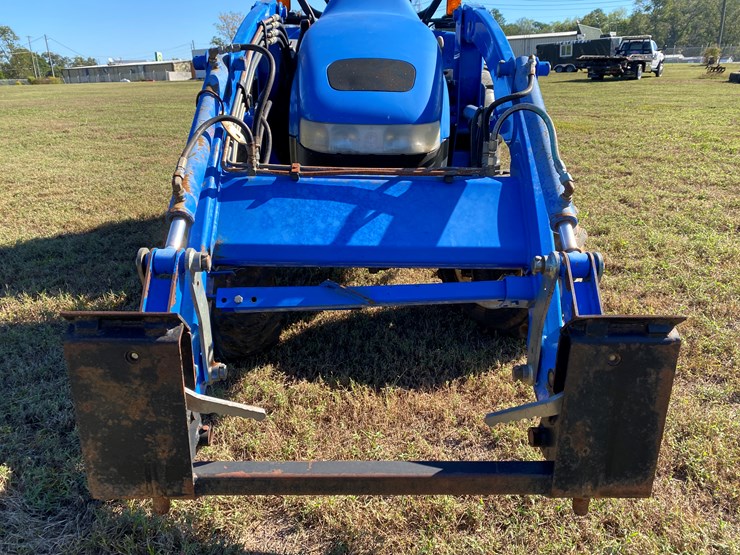 new-holland-tc35d-image-10
