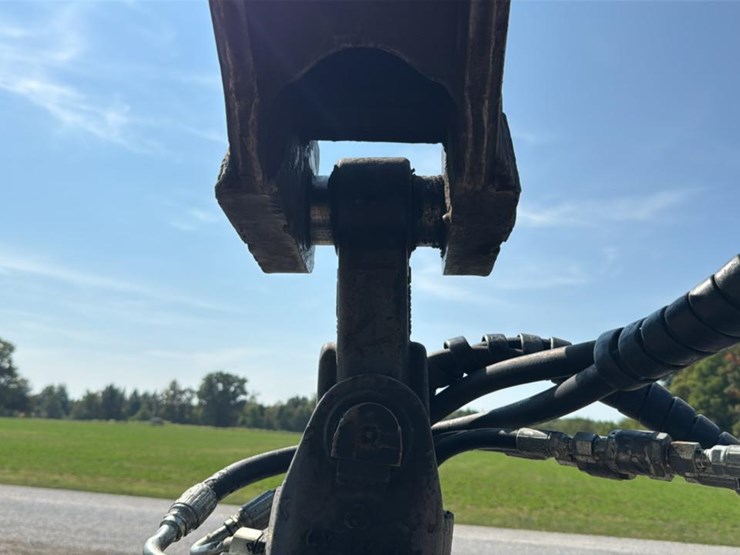 2003-timberpro-tf820e-image-23