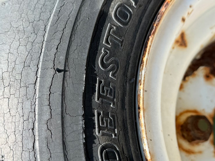 unverferth-ht25-image-9