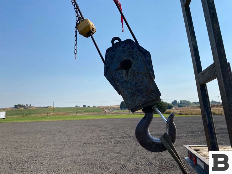 1985-ford-f800-image-39