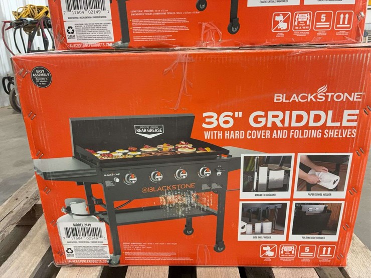 36"-black-stone-griddle-image-4