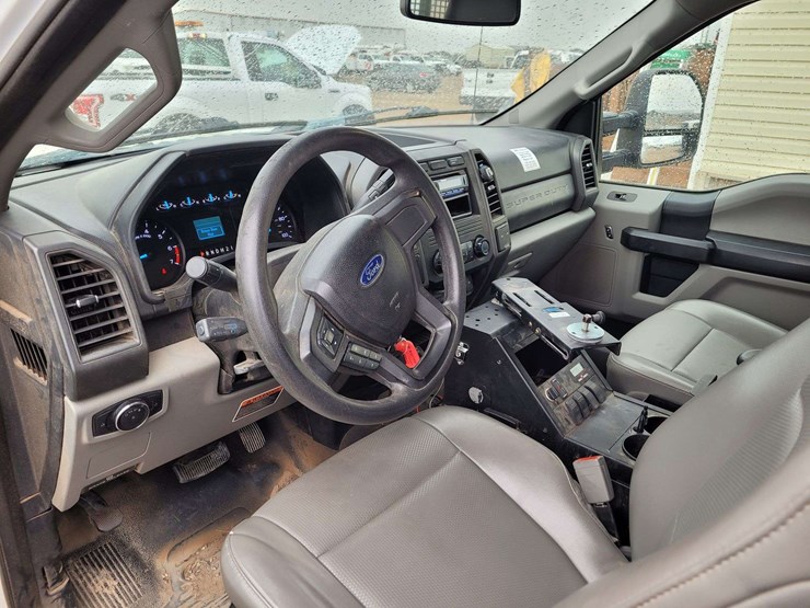 2019-ford-f350-image-10