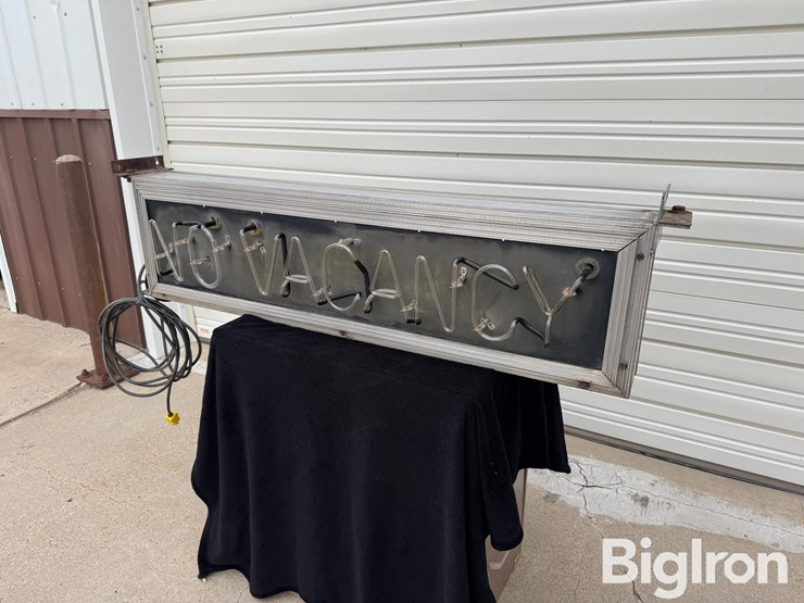 everbrite-no-vacancy-neon-sign-image-4