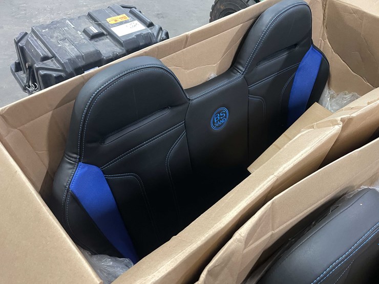 #8621-•-new-can-am-seat-(f)-image-3