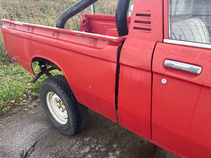 #1374-•-1976-chevrolet-luv-4x4-(has-wi-title)-(of)-image-23