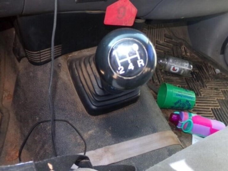 2000-ford-f150-xl-image-15