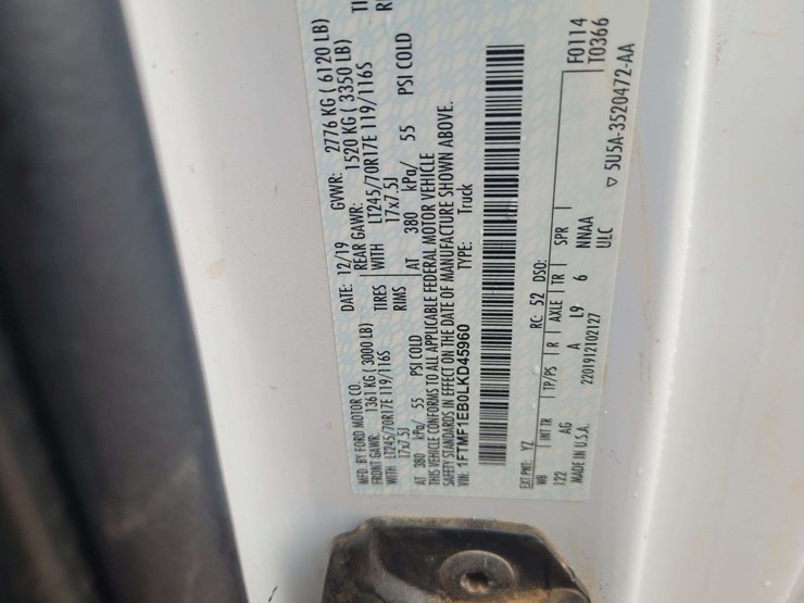 2020-ford-f150-xl-image-18