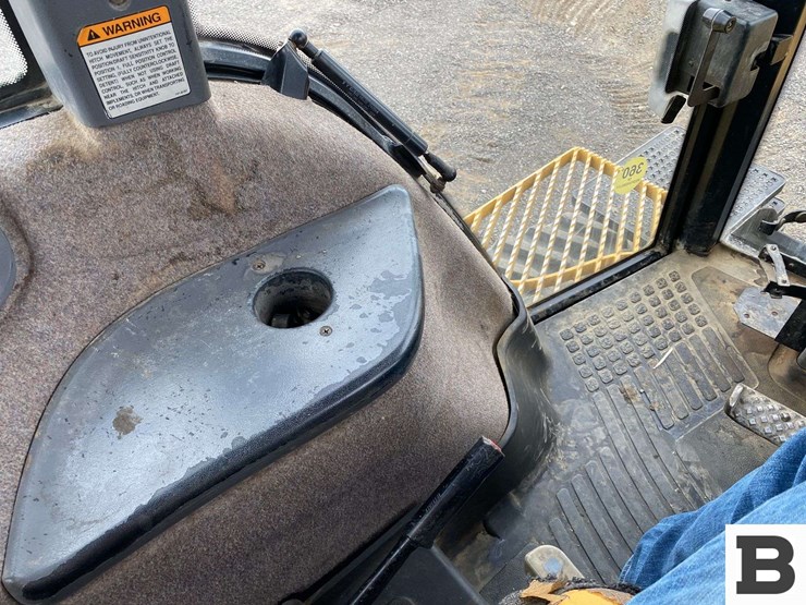 1995-caterpillar-ch35-image-55