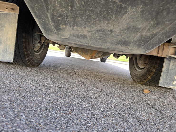 2017-gmc-sierra-3500-image-82