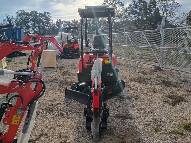 #l57-005-•-2025-tpm-16-mini-excavator-(gasoline)-image-8