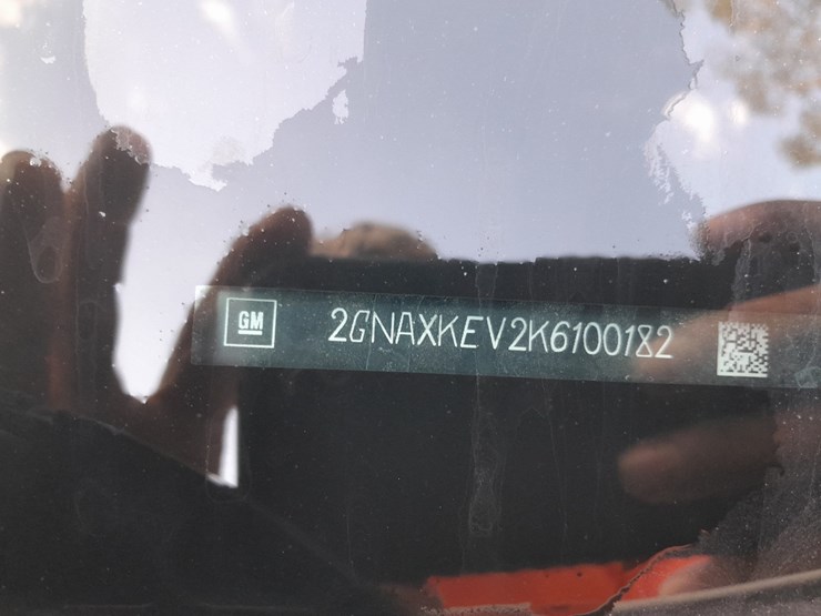 2019-chevrolet-equinox-image-8