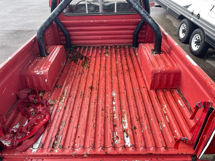 #1374-•-1976-chevrolet-luv-4x4-(has-wi-title)-(of)-image-57