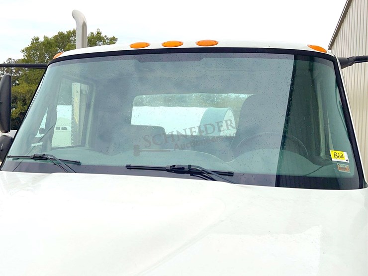 2003-international-durastar-4400-image-13