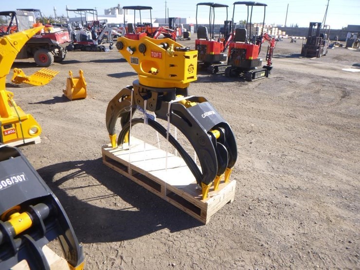 toft-04g-excavator-rotary-log-grapple-image-1