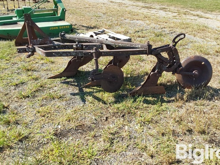 dearborn-10-1-image-6