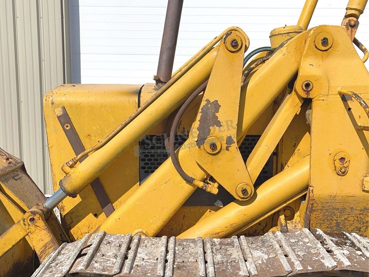 john-deere-450-image-43