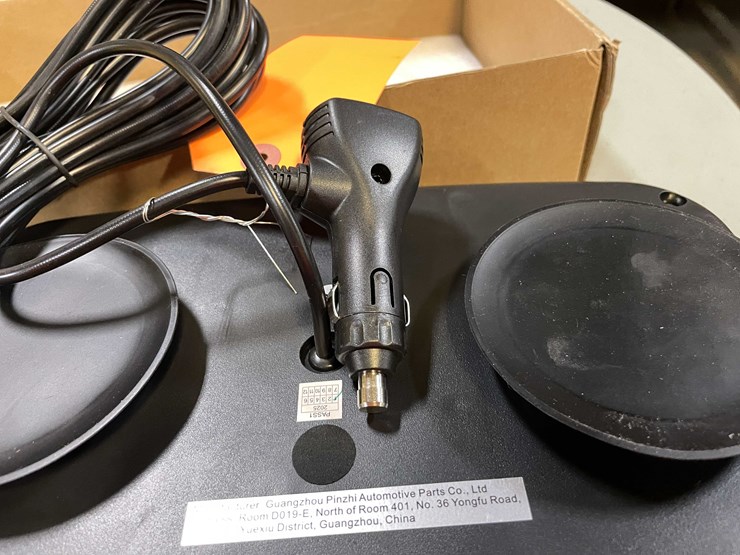 #8526-•-amber-led-strobe-light-(pr12)-image-6