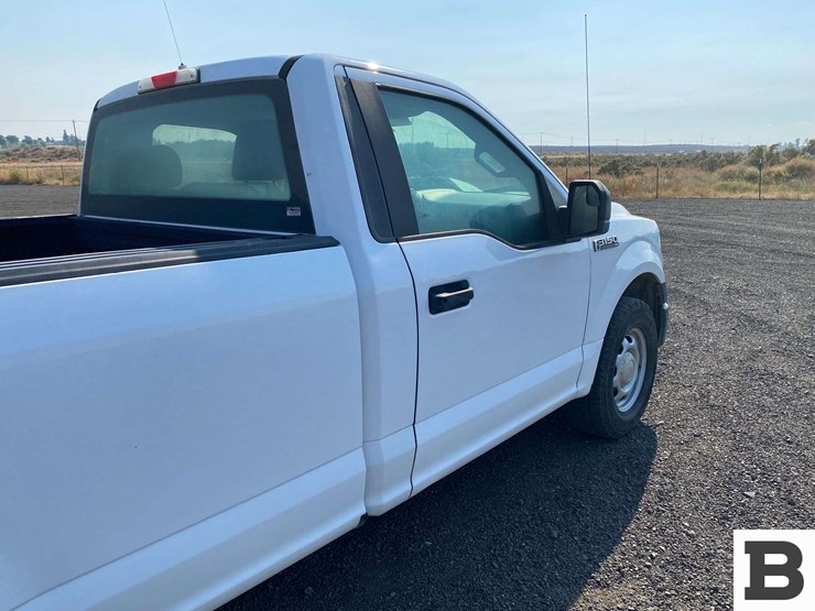 2016-ford-f150-image-22