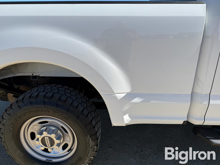 2020-ford-f250-xl-image-17