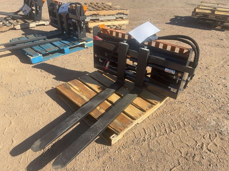 wolverine-adjustable-pallet-fork-image-2