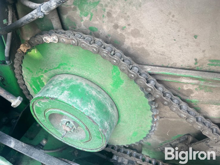 2006-john-deere-630f-image-11