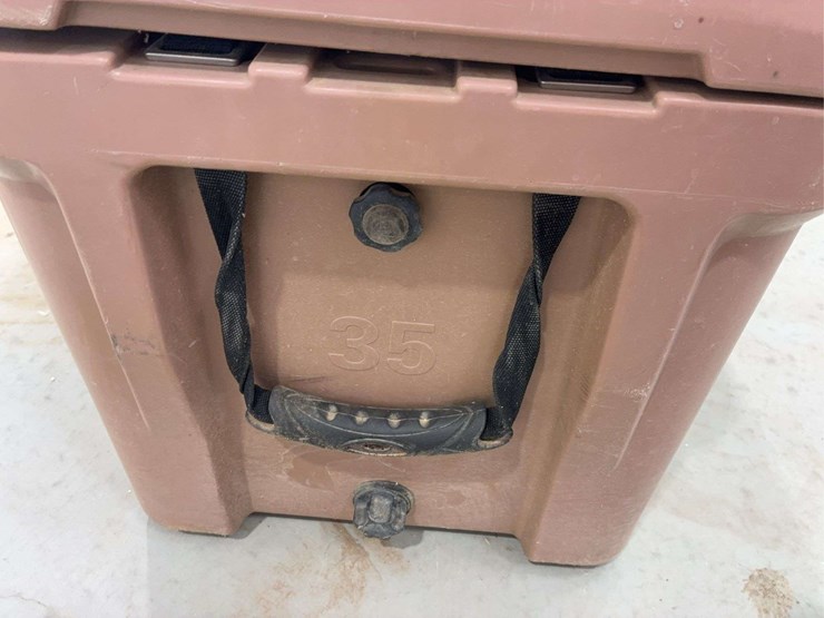 insulated-cooler-image-6