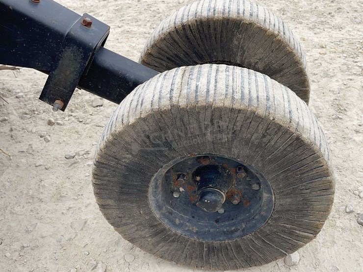 bush-hog-3210-image-19