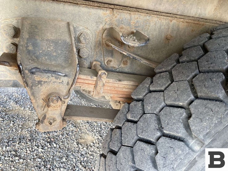 1985-ford-f800-image-21