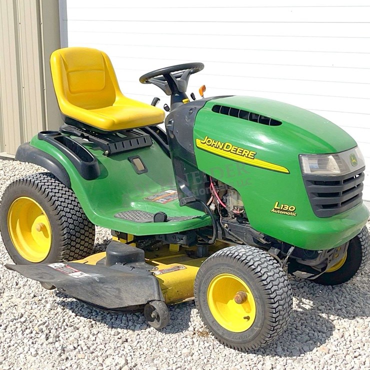 JOHN DEERE L130